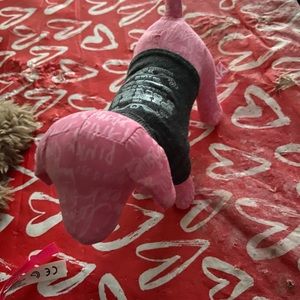 VS PINK VICTORIAS SECRET MED DOG